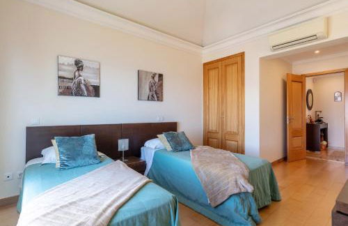 Luxury two bedroom Palheiro Village by Holiday Rental Madeira - Foto 44