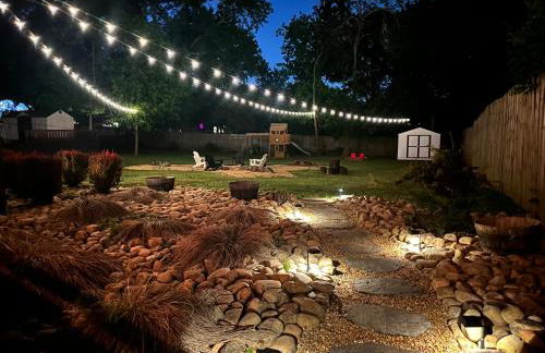 Cozy Family-Friendly home w/ fenced-in backyard - Foto 12