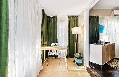 Large Top Floor Lookout (Pet-friendly) King 1 Bed - Foto 19