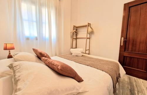 AA Guest - Victoria Center Eco Apartment - Photo 18