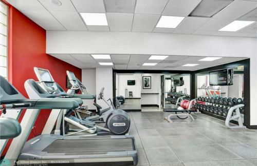 Condo, Breathtaking Water views, King Suite, Hilton Property - Foto 31