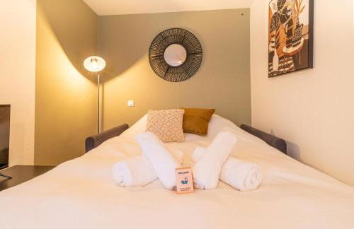 Quiet cocoon of love - Photo 8