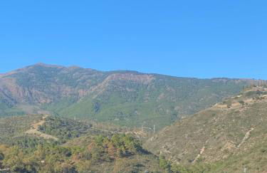 Modern Apartment in Benahavis Village Centre with Underground Parking - Photo 13