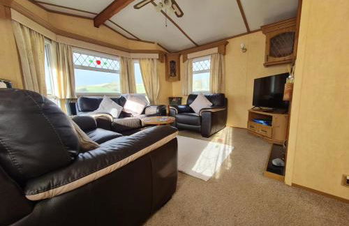 Spacious Luxury Escape with Sea Views and Pet Friendly at Clarach Bay - Foto 23