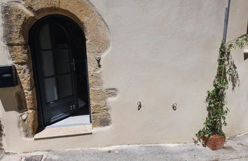 L'Exquishette de Lourmarin, un nid sur les toits. - Foto 52