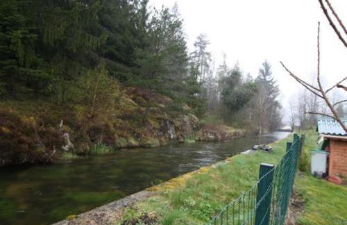 Chalet en bois avec jardin, proche ski et randonnée, équipé pour 8 pers. à Vagney, Vosges - FR-1-589-283 - Foto 5