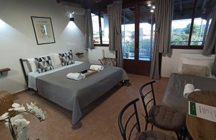 Takis' Attic - Foto 10