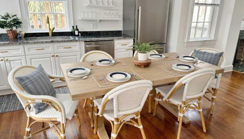 Spacious 3-Floor Downtown Retreat - Prime Location - Foto 5