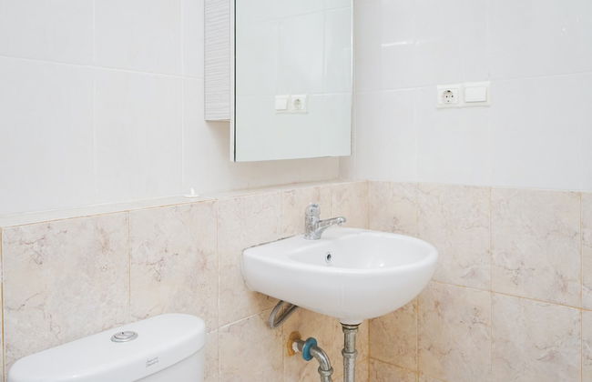 Fully Furnished with Comfortable Design 1BR Apartment Silkwood Residences - Photo 11