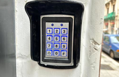 Your Home, easy walk to the beach - Foto 34