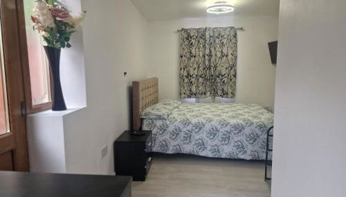 Studio Flat on Straight Road, Harold Hill, - Foto 2