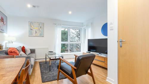 Modern 2 bed BroomPark/Central apt. with Parking - Foto 1