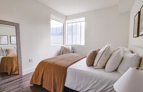 Modern 2BD - 5 min to Santa Monica Pier! - Foto 9