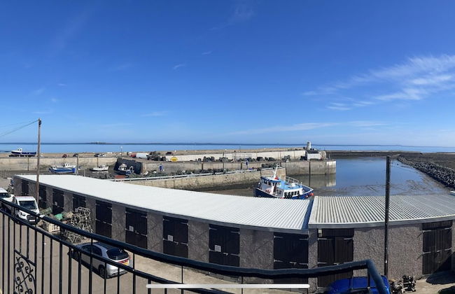 2bed Maisonette-sleeps 4-balcony, Sea Views, Wifi - Foto 9