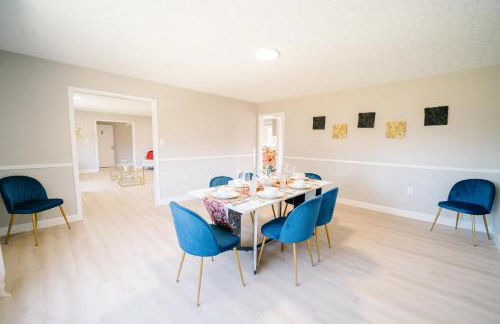 Spacious 10BR 5BA Free Parking Minutes to DC with Pool - Foto 39