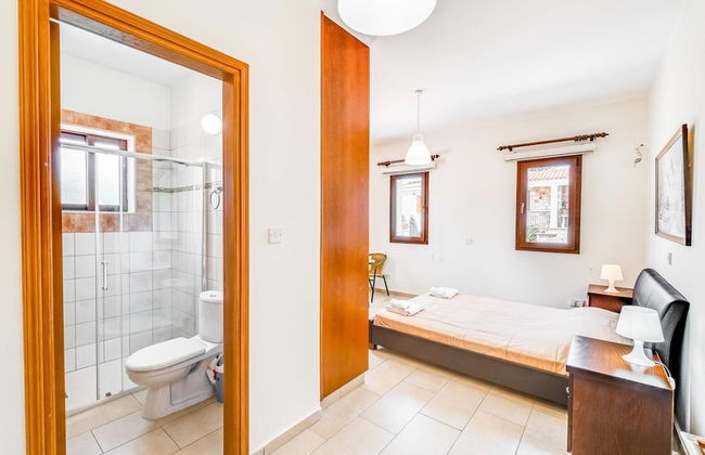 Villa Nikolina - 5 En-suite Bedrooms - Foto 23