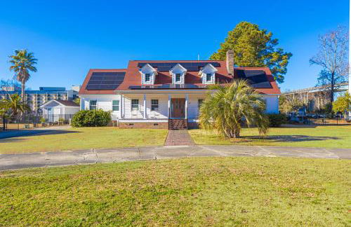 Paradise on Ocean Waterway Huge 5000 sq ft w Private Pool, Boat Dock, Grand Piano, Game Tables, BBQ, 1 acre Yard, Crib, Sleeps 34 - Photo 22