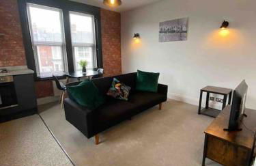 1 bed flat with parking near town centre - Photo 17