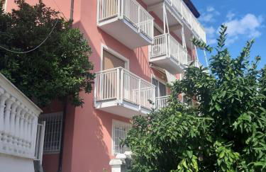 Spectacular sea view - 3 minutes walk from the sea - Foto 27