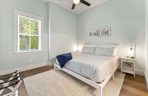 Lakeside Retreat Sleeps 22 Dock Grill Game Room - Foto 36