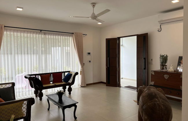 Silina Airport Residence in Katunayake - Photo 19