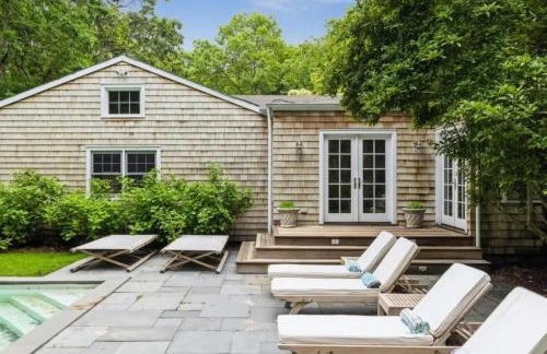 Luxury Sag Harbor Home with Heated Pool & Charm - Foto 4