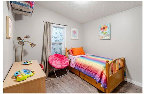 Family & Pet friendly 3 bdrm home with full kitchen and fenced yard - Foto 22