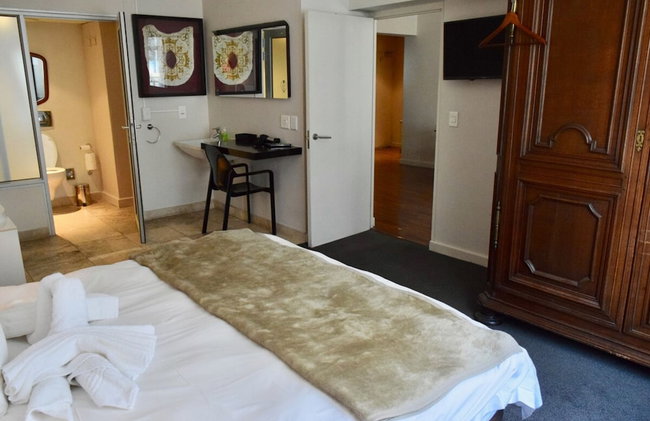 Stylish Apartment with Rooftop Pool & City Views - Foto 5