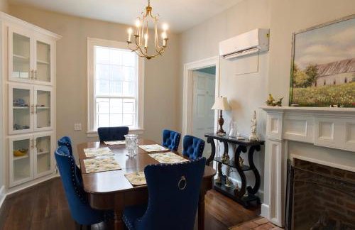 Borum House - 3 Bed, 2 & Half Bath, Full Kitchen, Heart of Downtown Natchez - Foto 5