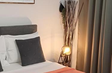 Rafina's BLUE HEART! Steps from the beach,2 min walk - Walk to Rafina main square 10 min, and Port about 15 min ! Ideal vacation base! - Foto 25