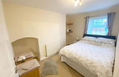 43 Heol Maelor- A Homely Cottage in Wrexham, North Wales - Foto 10