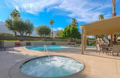 Perfect Palm Springs Pied-à-terre - Foto 20