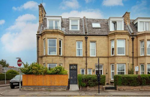 Beautiful Victorian Apartment close to the Botanical gardens, Free parking! - Foto 36