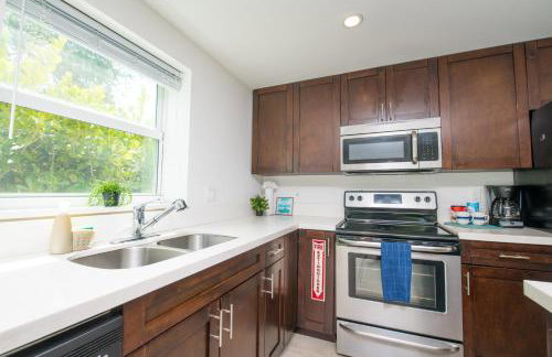 Spacious entire Apartment with Free Parking - Foto 40