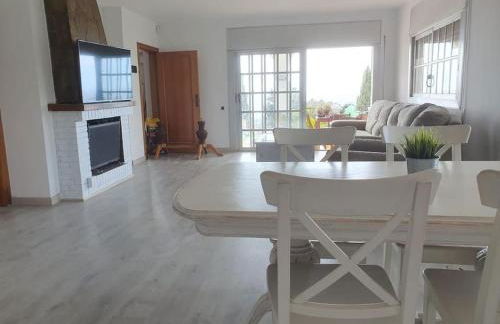 Casa con gran jardín y unas preciosas vistas - Foto 15