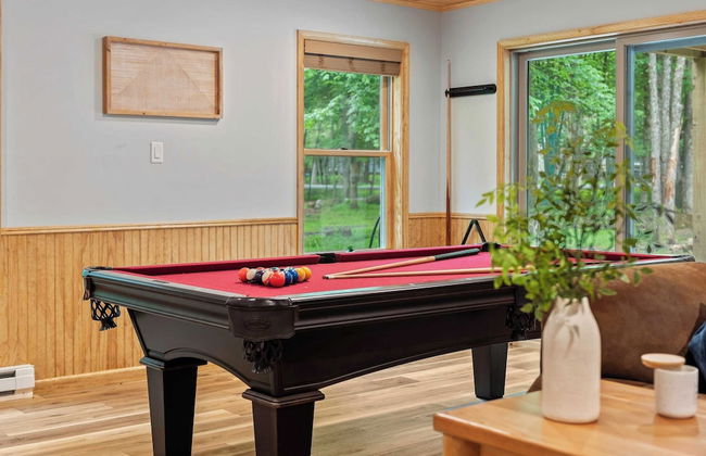 Bluejay Getaway by Avantstay Walk to Lake 7bdr, Hot Tub, Pool Table - Foto 24