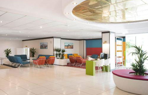 Aparthotel Acuasol - Photo 18