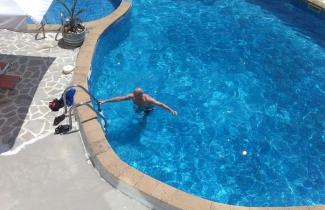 Stunning Beach Apart-sleeps 5! Pool & Sea Views! - Foto 19