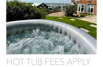 Cosy Coastal 2-Bedroom Cottage with Hot Tub and Log Burner - Foto 25