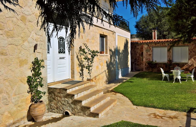 Villa Helena - Foto 1