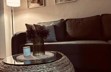 M&K Suites Deluxe Apartment I 4 Personen I Balkon I Netflix I WLAN I Smart-TV - Foto 2