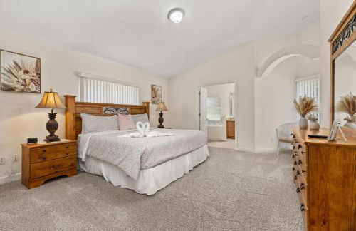 Peaceful yet perfect location, private pool home - Foto 3