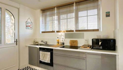 Maison rénovée avec jardin, proche plage Kerleven, 8 pers, Golf Cornouaille à 1.8 km - FR-1-481-153 - Foto 2