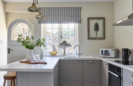 Wallhope Retreat - Photo 11