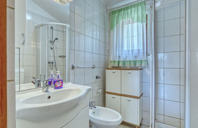 Apartment 1644 - Photo 37