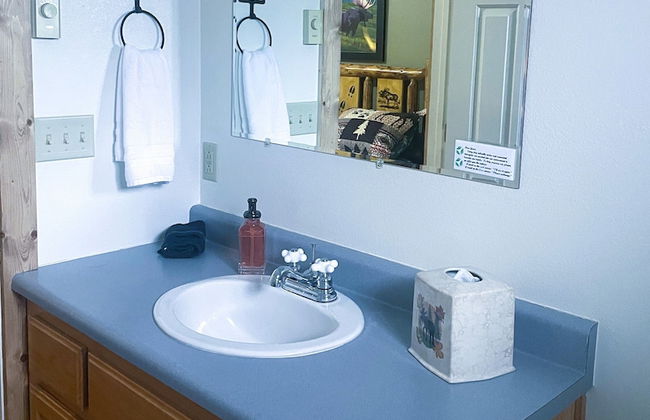 Travellers Rest Cabins and RV Park - Photo 43