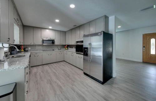 Relaxing Pool Side - Near Fairgrounds - Foto 7