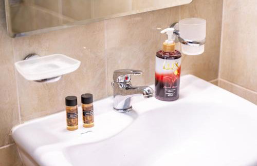 Eagle's Nest City Apartments - Foto 50