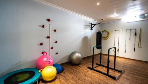 HENRI'S APARTMENTS - Pateo de Santo António - Photo 4