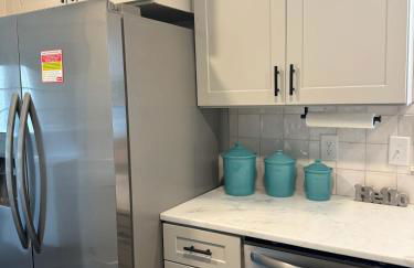 Elegant Family Home near Downtown - Foto 12